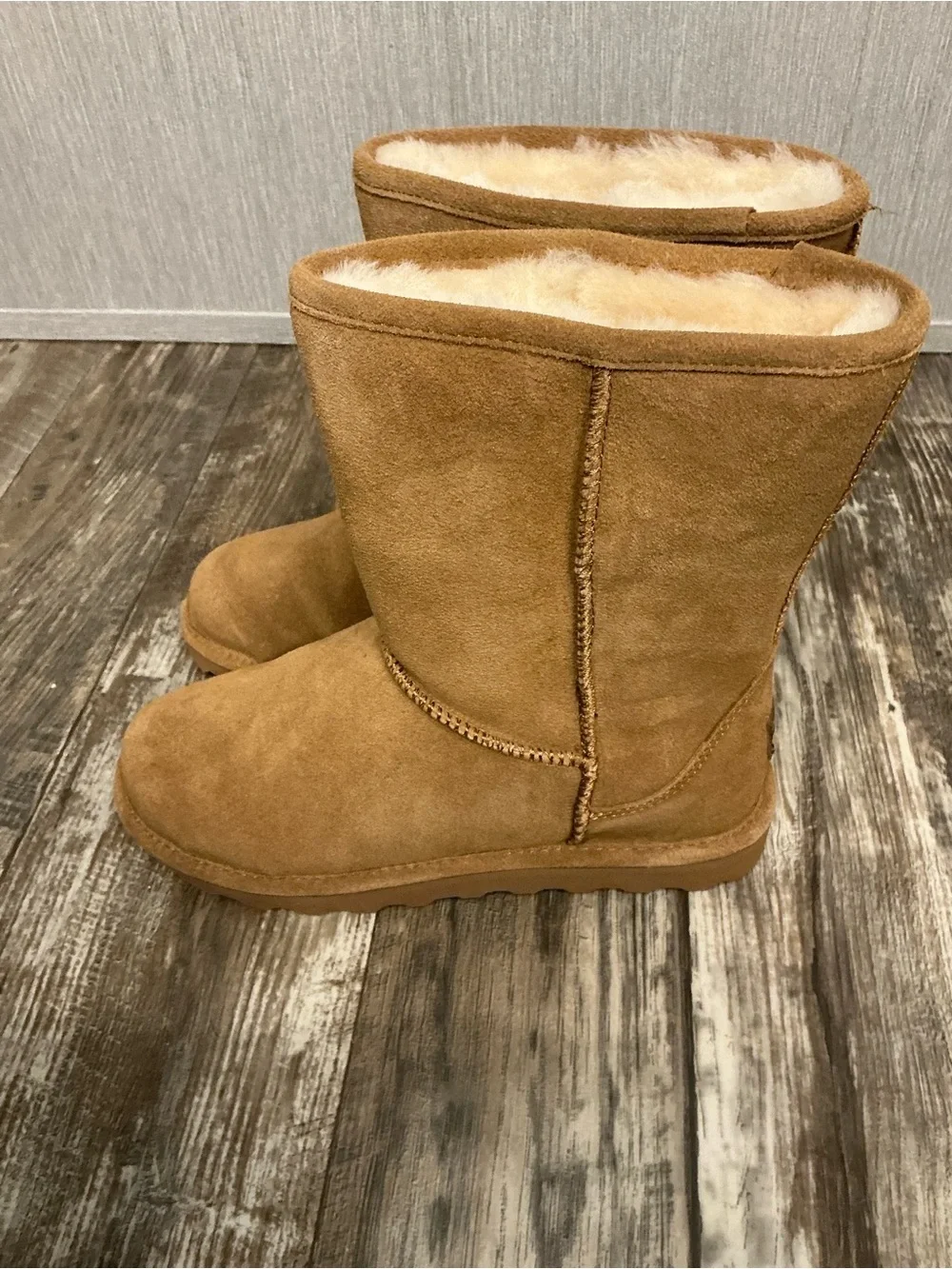 BearPaw Kids Classic Tall Chestnut Suede Boots Size 9